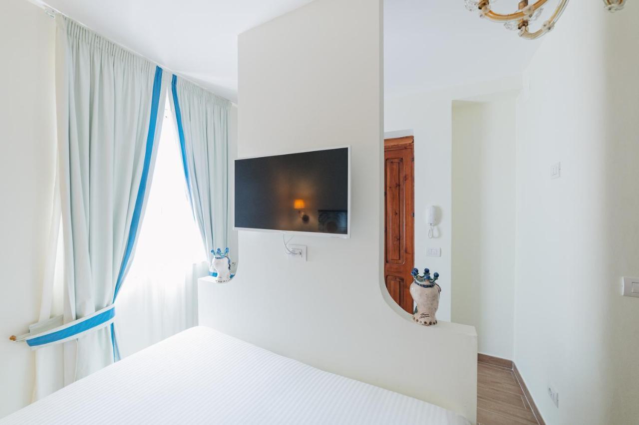 Ottaviano Suite - Elegante Attico Vista Mare Taormina Exteriör bild