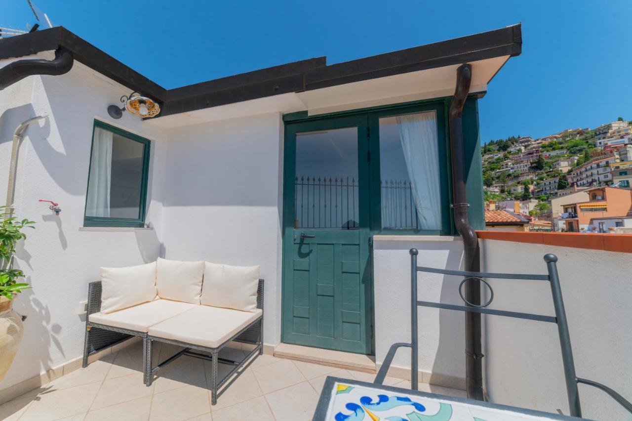 Ottaviano Suite - Elegante Attico Vista Mare Taormina Exteriör bild